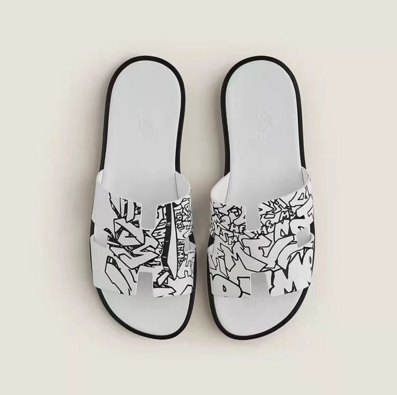 H**mes slippers